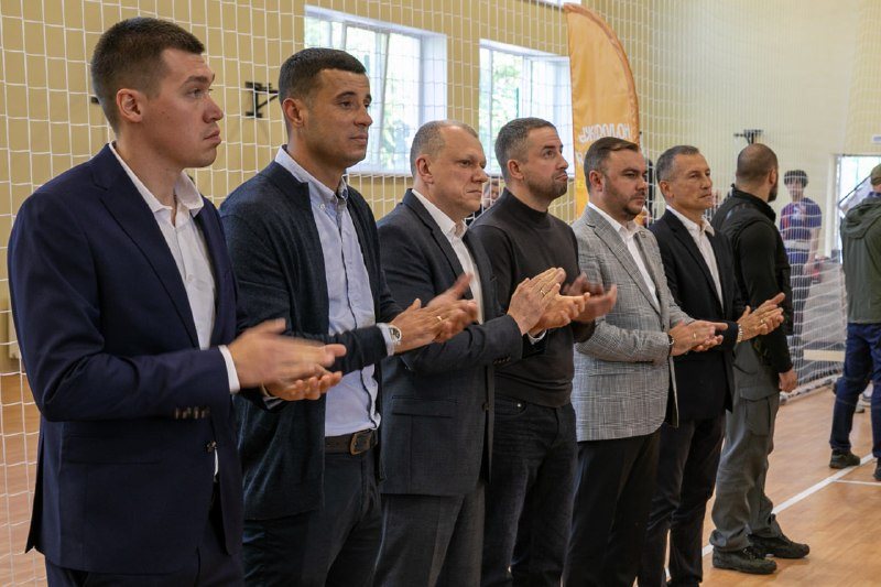 Заслуженный тренер России по боксу Владимир Дворцов стал почётным гражданином Мариуполя, фото 4 из 4